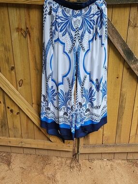 Ashley Stewart Blue and White Floral Wide Leg Pants Plus Size 22/24